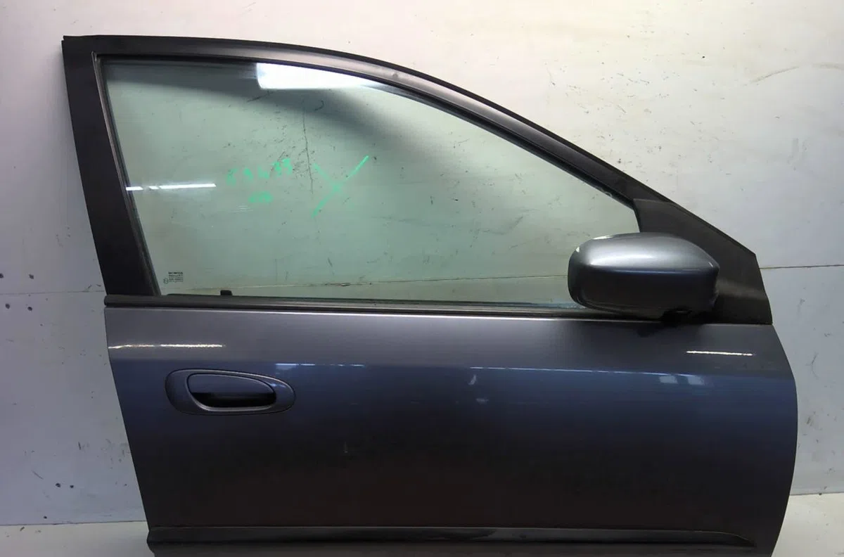 Porte avant droite Honda CIVIC VII Hatchback (EU, EP, EV) 1.7 ctdi (ep4, eu9) (2002-2005) occasion
