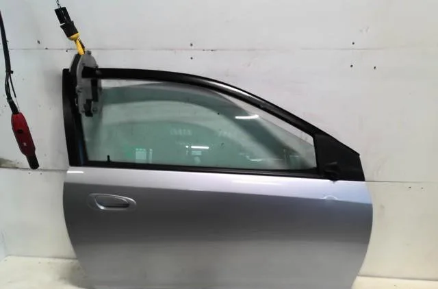 Porte avant droite Honda CIVIC VII Hatchback (EU, EP, EV) 2.0 type-r (ep3) (2001-2005) occasion