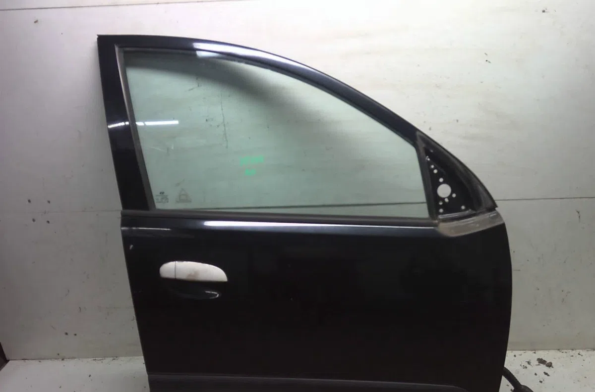 Porte avant droite HYUNDAI I 10 1 PHASE 1 occasion