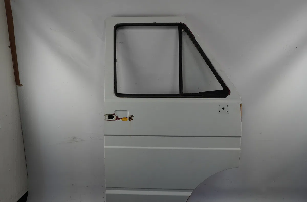 Porte avant droite IVECO DAILLY II 1988 occasion
