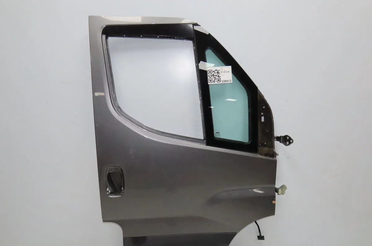 Porte avant droite Iveco DAILY VI Camion plate-forme-Châssis 35s18, 35c18, 40c18, 50c18, 60c18, 65c18, 70c18 (2016) occa