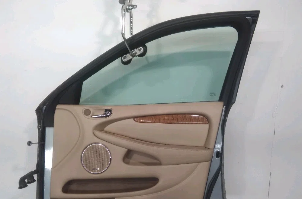 Porte avant droite Jaguar X-TYPE I Break (X400) 2.2 d (2005-2009) occasion