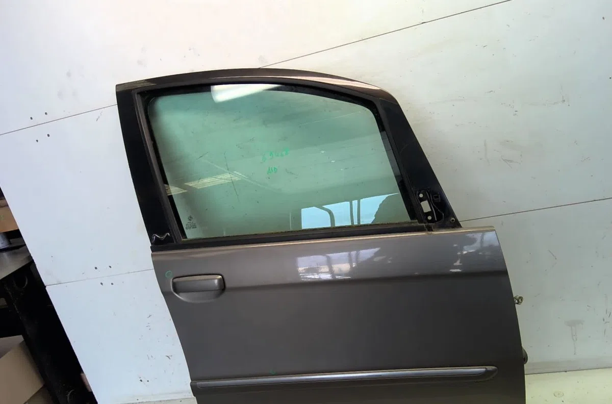 Porte avant droite Lancia MUSA (350_) 1.9 d multijet (350.axc1a) (2004-2012) occasion