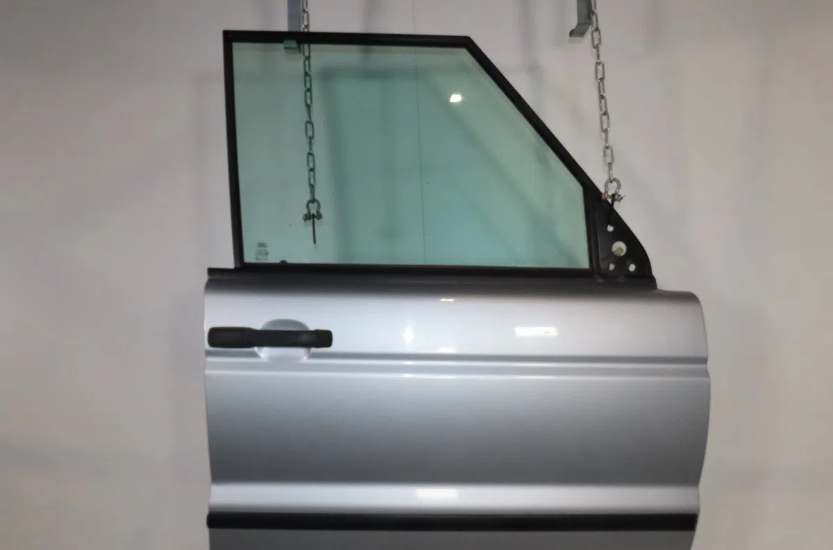 Porte avant droite Land rover DISCOVERY II (L318) 2.5 td5 4x4 (1998-2004) 5 portes occasion