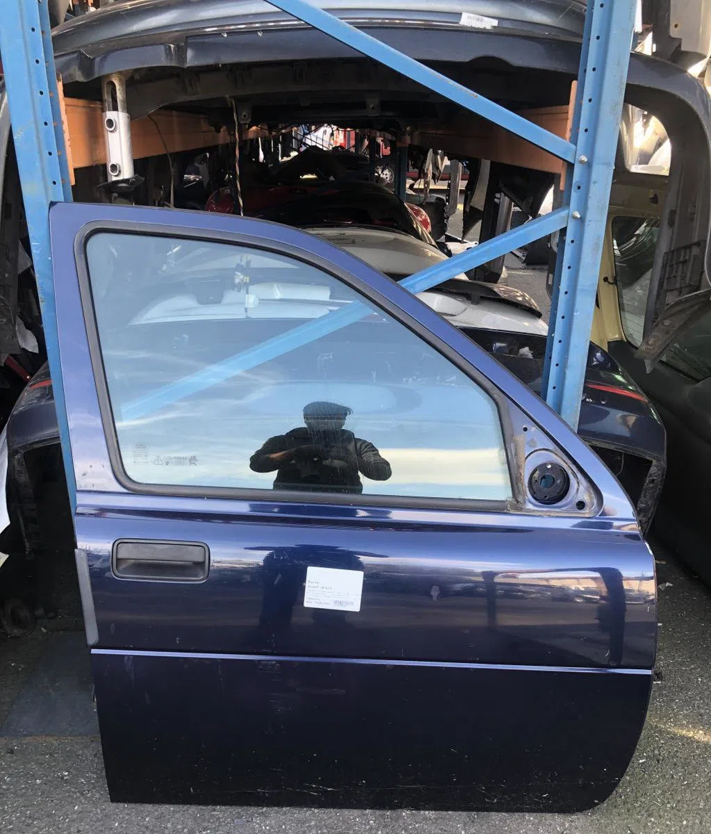 Porte avant droite Land rover FREELANDER I (L314) 2.0 td4 4x4 (2000-2006) occasion