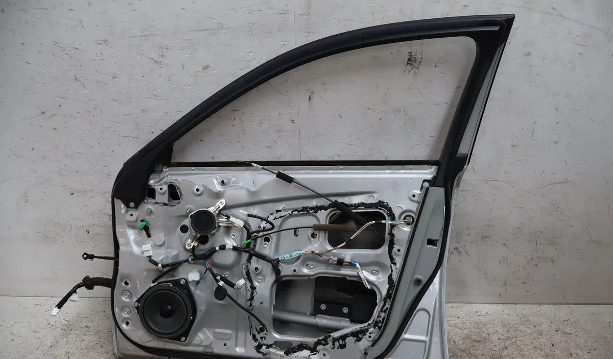 Porte avant droite Lexus IS II (_E2_) 220d (ale20) (2005-2012) occasion