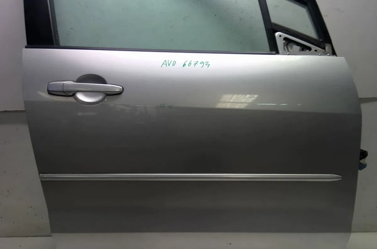 Porte avant droite Mazda 5 (CR19) 2.0 cd (cr19) (2005-2010) occasion