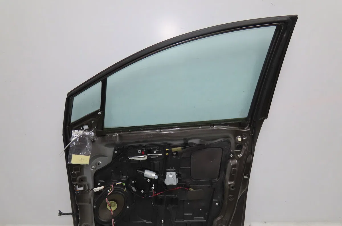 Porte avant droite Mazda 5 (CW) 1.6 cd (2010) 5 portes occasion