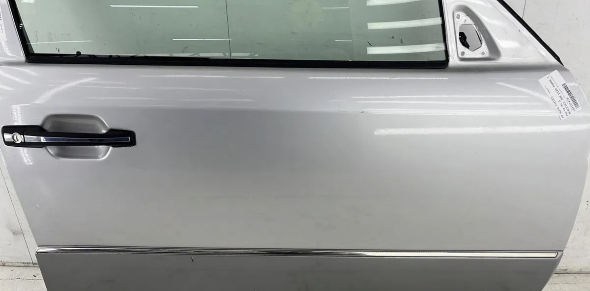 Porte avant droite MERCEDES 300 W124 PHASE 1 occasion
