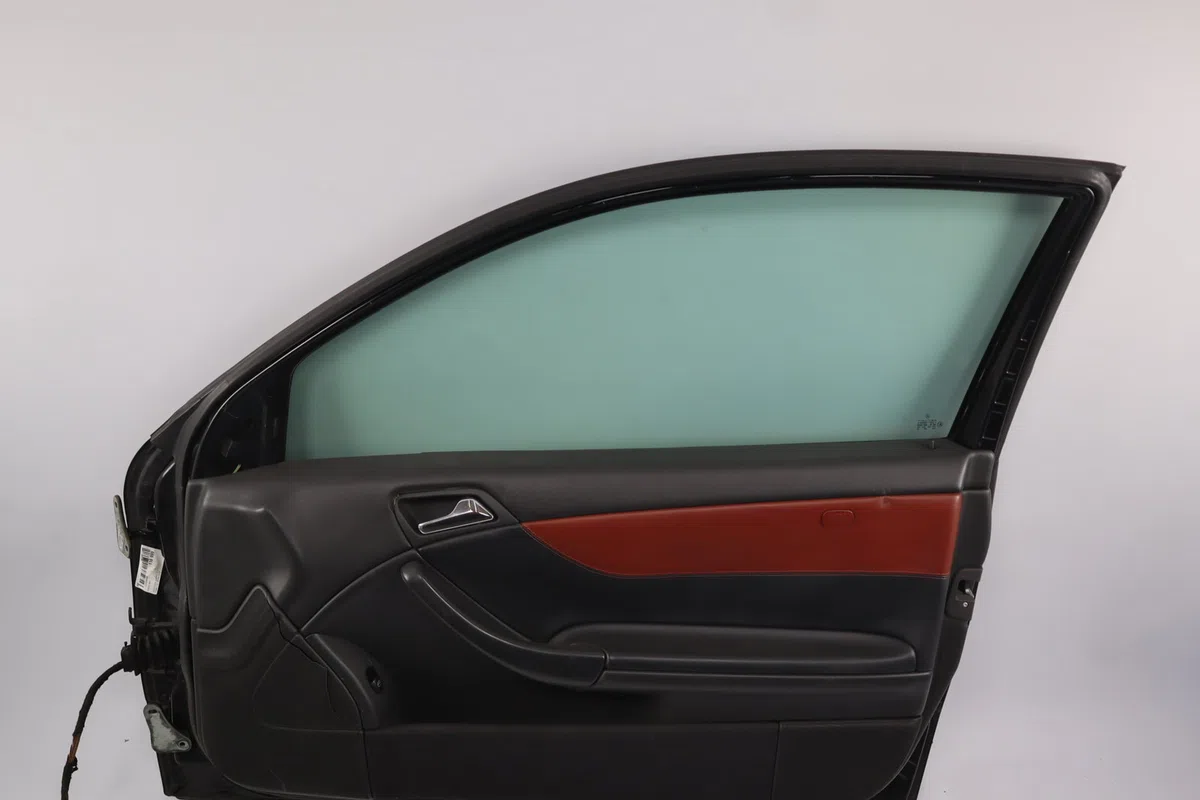 Porte avant droite Mercedes-benz CLASSE C Coupe Sport (CL203) C 180 (203.735) (2001-2002) occasion