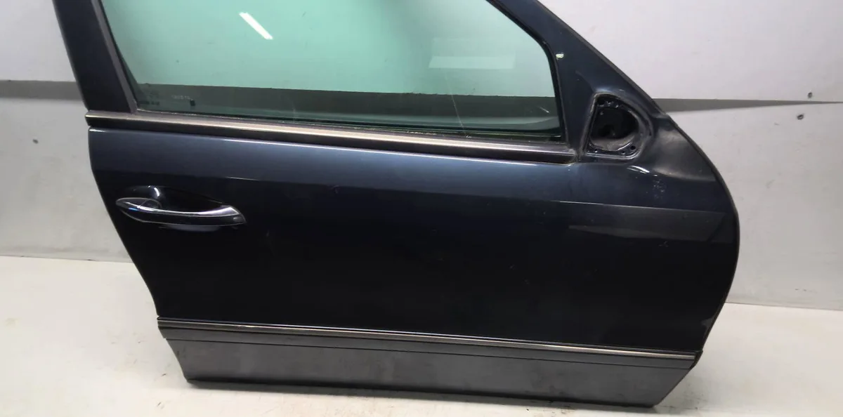Porte avant droite Mercedes-benz CLASSE E (W211) E 220 cdi (211.006) (2002-2008) occasion