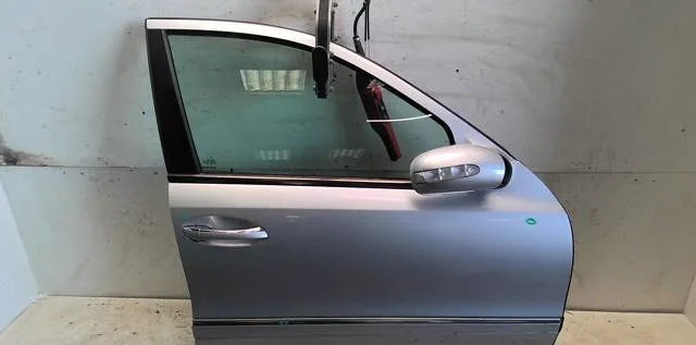 Porte avant droite Mercedes-benz CLASSE E (W211) E 270 cdi (211.016) (2002-2008) occasion