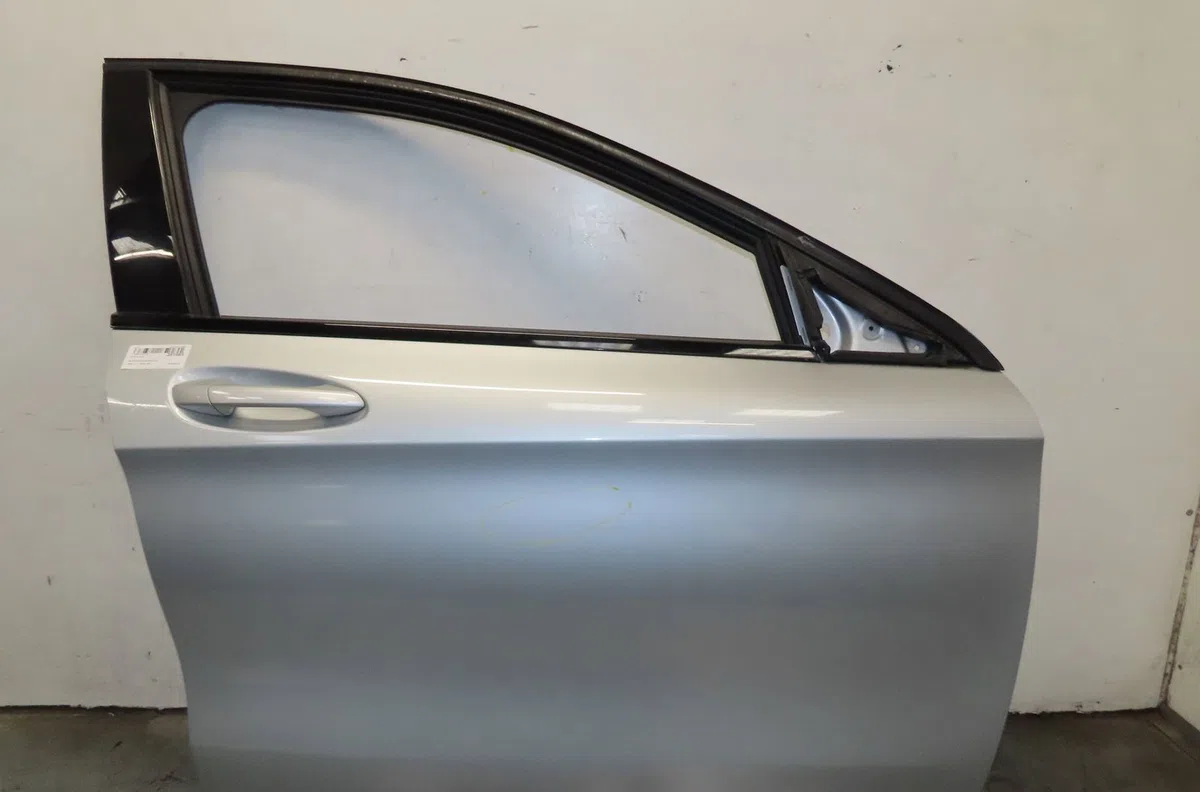 Porte avant droite Mercedes-benz CLASSE GLA (X156) Gla 200 cdi - d (156.908) (2013) occasion