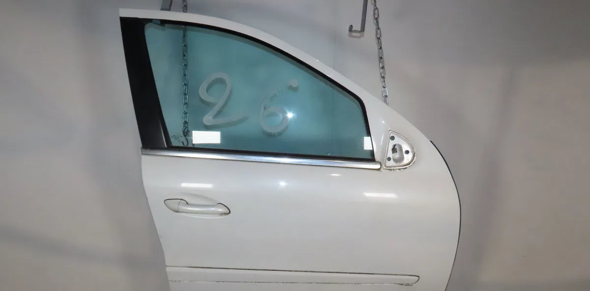 Porte avant droite Mercedes-benz CLASSE M (W164) Ml 350 cdi 4-matic (164.125, 164.124) (2009-2011) occasion