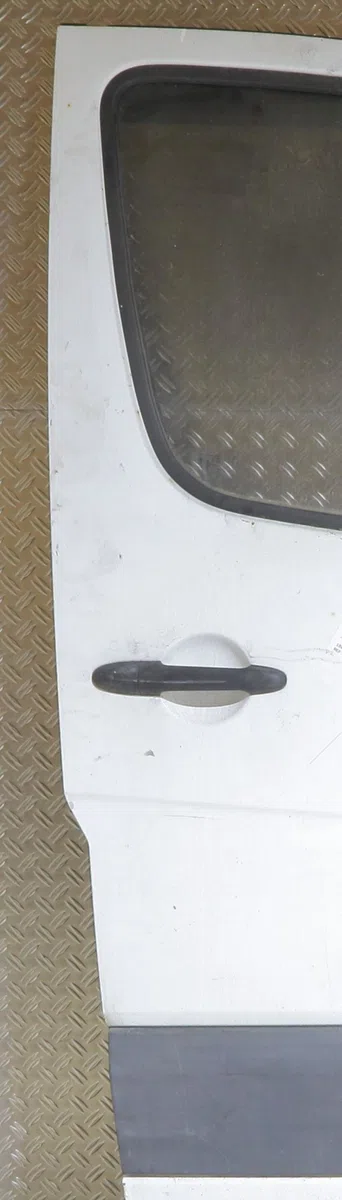 Porte avant droite Mercedes-benz SPRINTER 3,5-t Camionnette (B906) 313 cdi (906.631, 906.633, 906.635, 906.637) (2009) o
