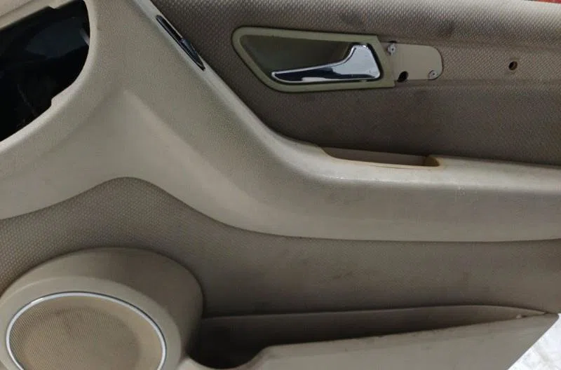Porte avant droite MERCEDES CLASSE A 169 PHASE 1 occasion