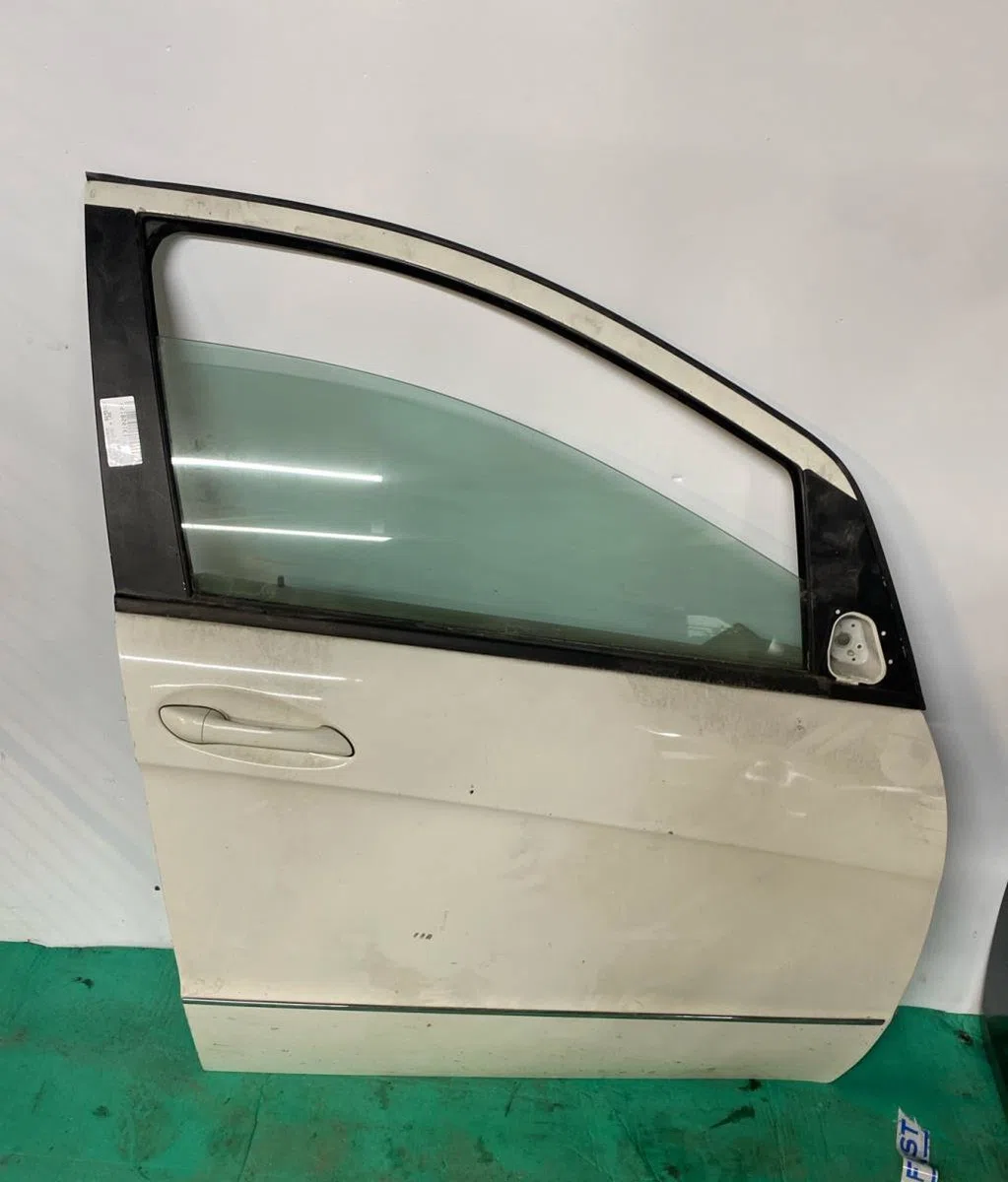 Porte avant droite MERCEDES CLASSE A 169 PHASE 2 occasion