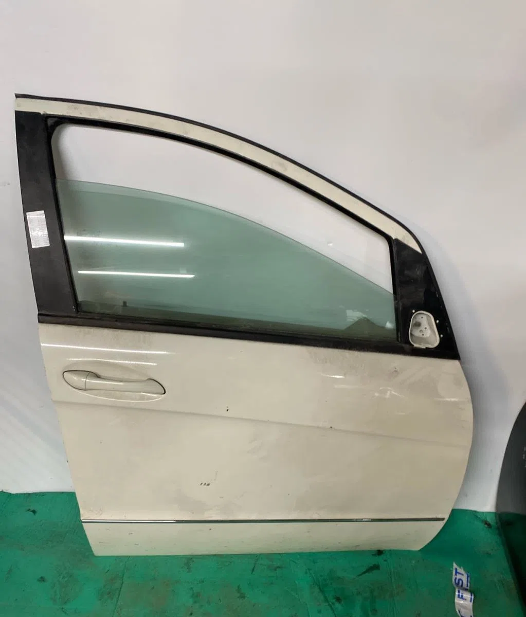 Porte avant droite MERCEDES CLASSE A 169 PHASE 2 occasion