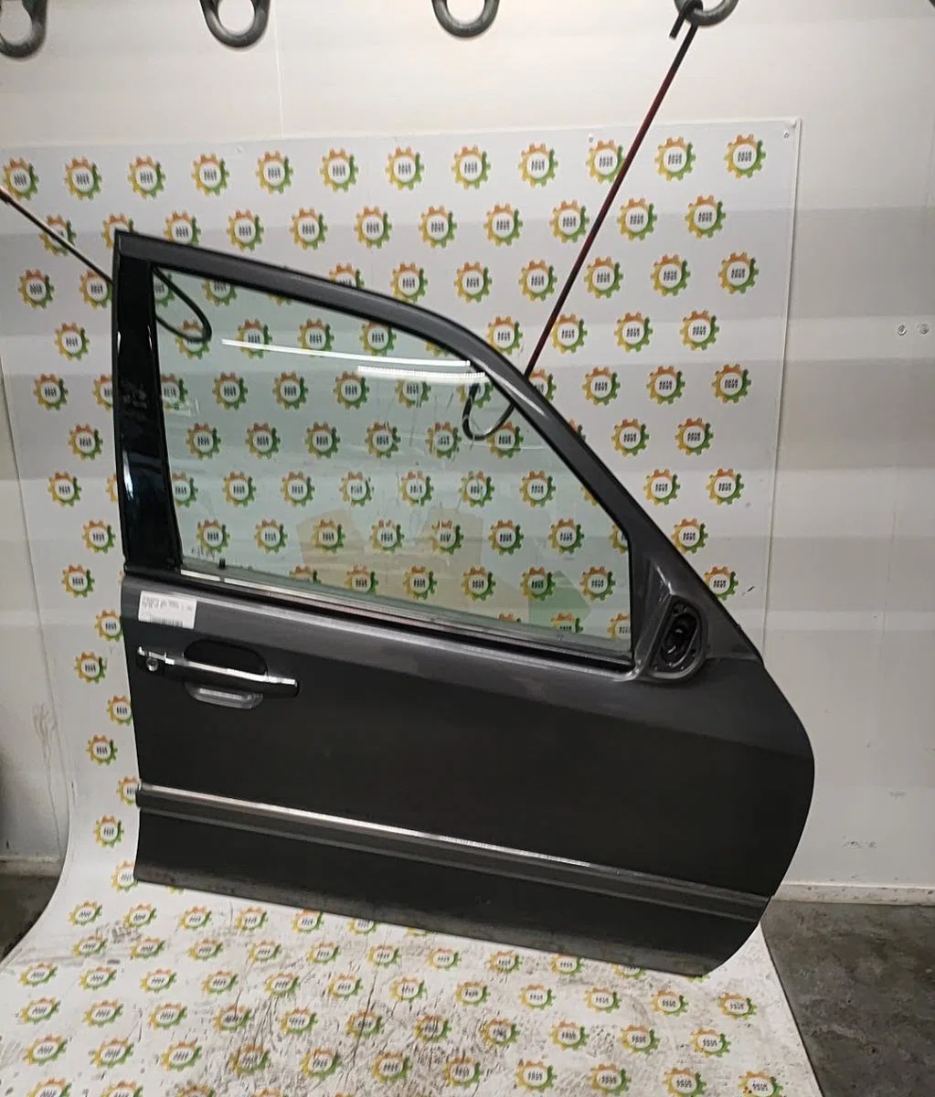Porte avant droite MERCEDES CLASSE C 202 PHASE 1 occasion
