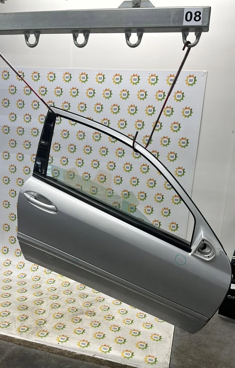 Porte avant droite MERCEDES CLASSE C 203 COUPE SPORT PHASE 2 occasion
