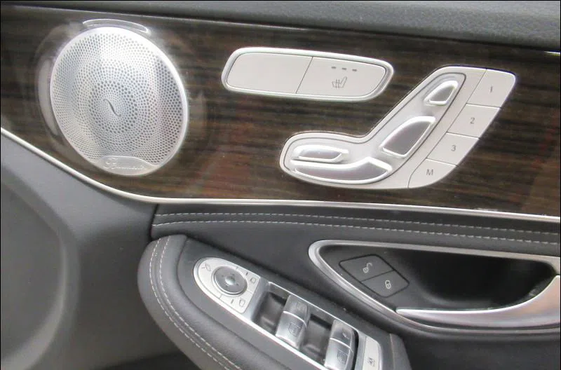 Porte avant droite MERCEDES CLASSE C IV 2019 occasion