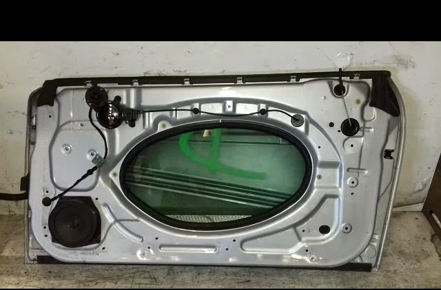 Porte avant droite Mini MINI (R50, R53) Cooper (2001-2006) 3 portes occasion