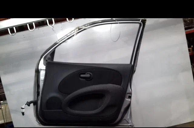 Porte avant droite Nissan MICRA III (K12) 1.5 dci (2003-2010) occasion