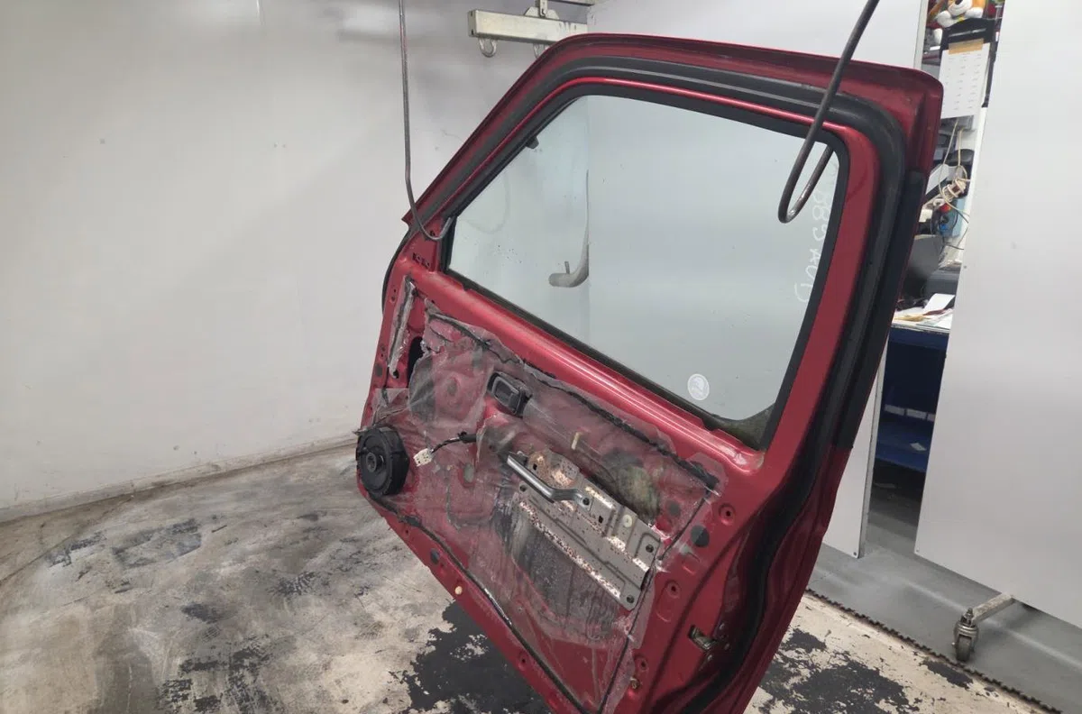Porte avant droite NISSAN PICK-UP 3 PHASE 2 occasion