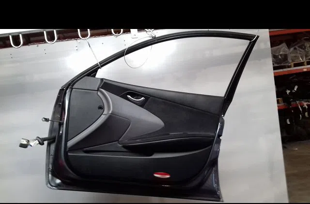 Porte avant droite Nissan PRIMERA Hatchback (P12) 2.2 di (2002-2007) occasion