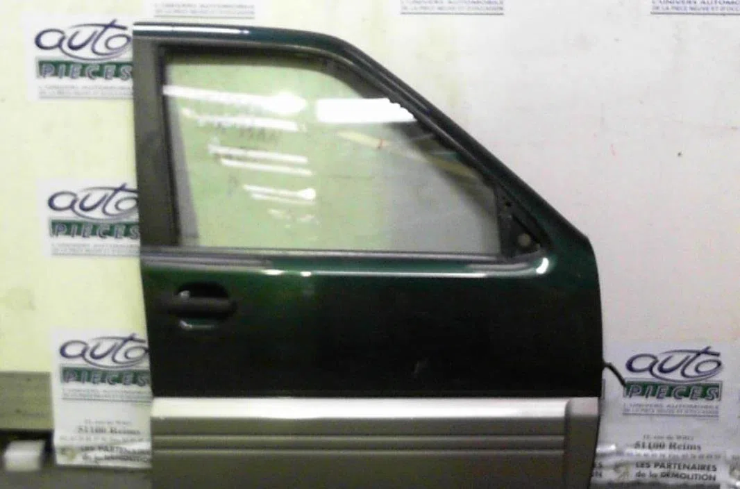 Porte avant droite NISSAN TERRANO 2 TERRANO 2 PHASE 3 occasion