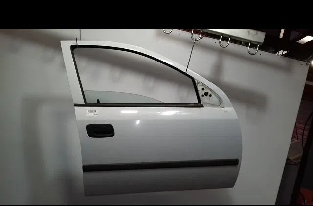 Porte avant droite Opel ASTRA G 3-5 portes (T98) 1.7 dti 16v (f08, f48) (2000-2005) occasion