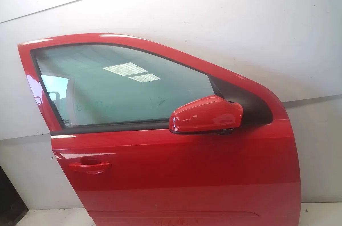 Porte avant droite Opel ASTRA H (A04) 1.4 (l48) (2004-2010) occasion
