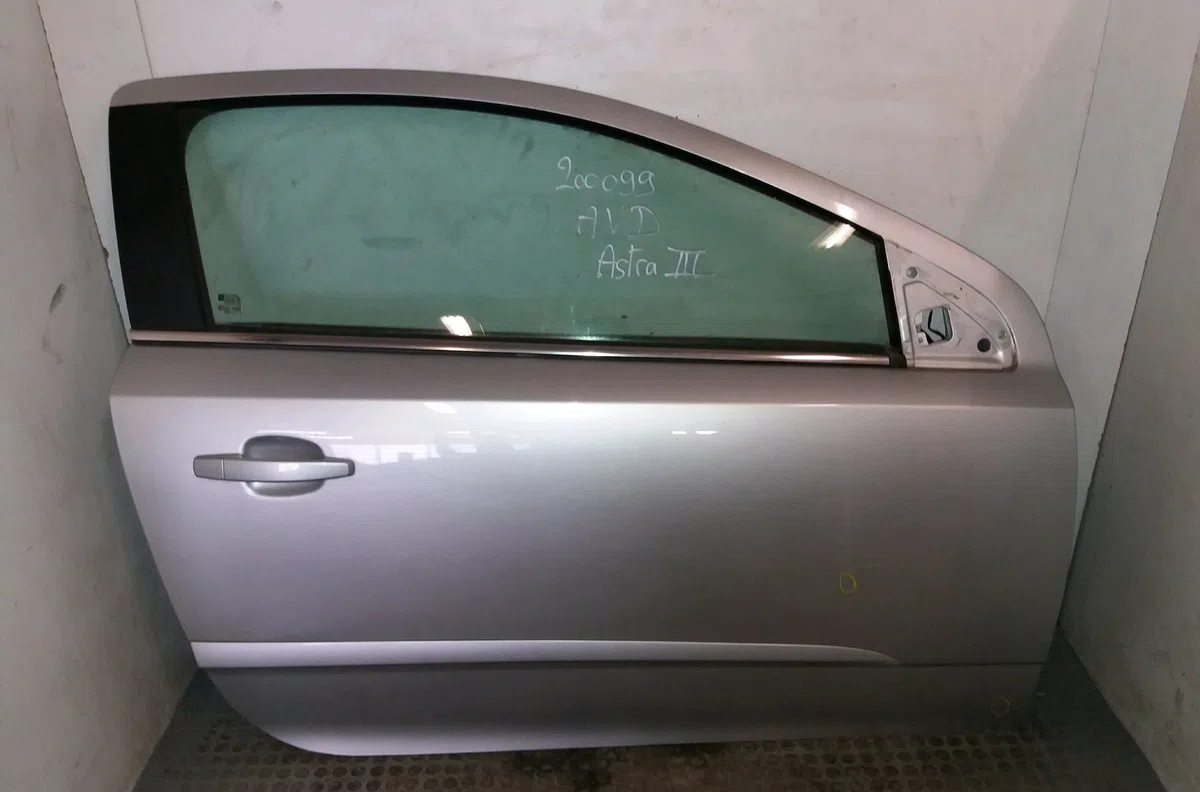 Porte avant droite Opel ASTRA H GTC (A04) 1.7 cdti (l08) (2005-2010) occasion