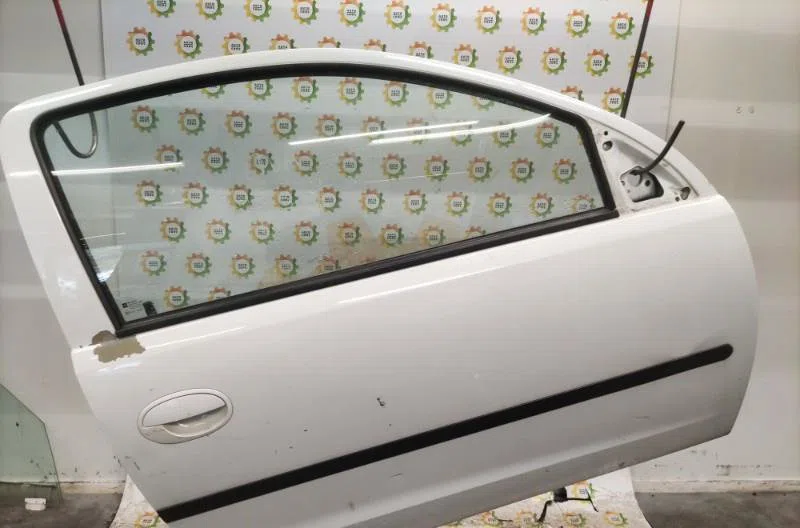Porte avant droite OPEL CORSA C PHASE 2 occasion