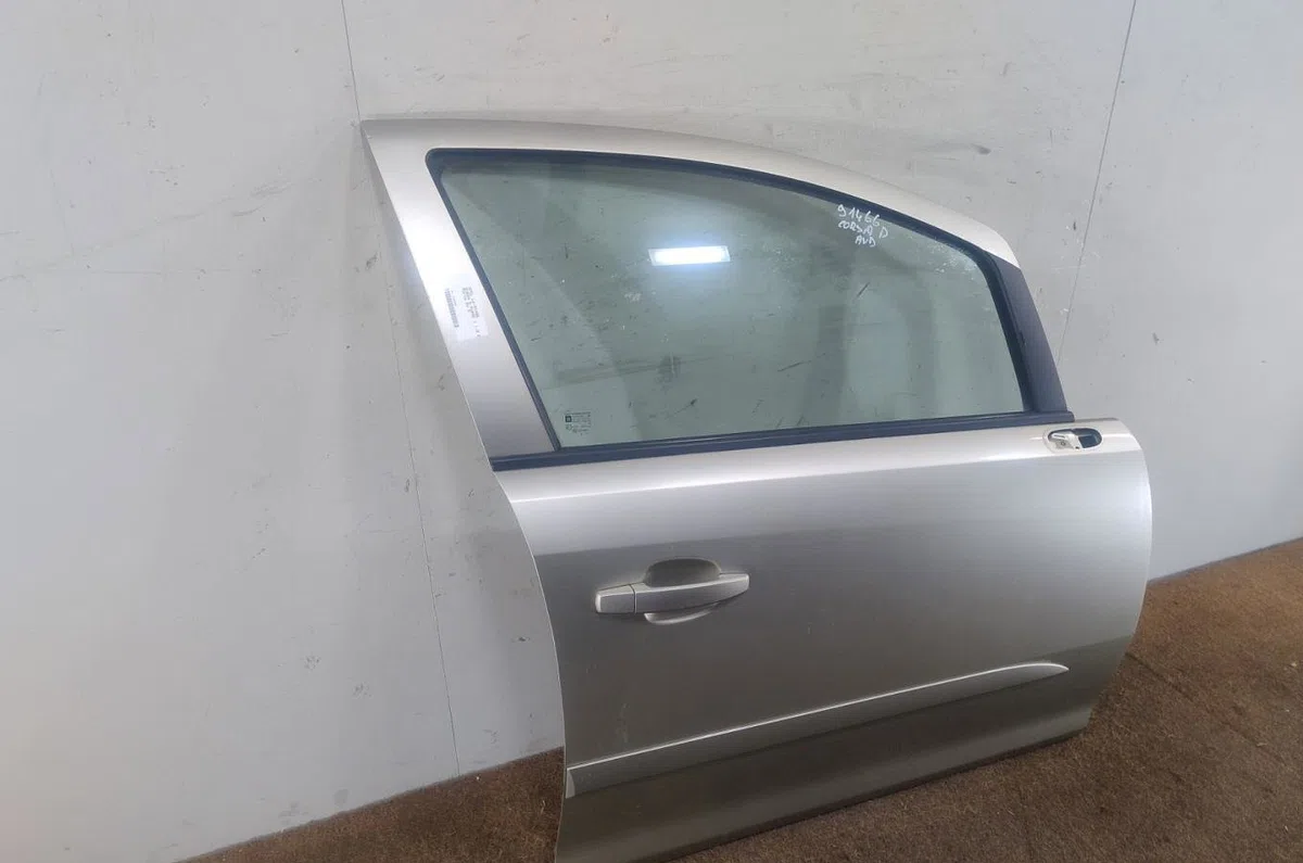 Porte avant droite Opel CORSA D (S07) 1.2 (l08, l68) (2006-2014) 5 portes occasion