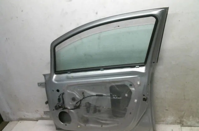 Porte avant droite Opel CORSA D (S07) 1.4 (l08, l68) (2006-2014) 3 portes occasion
