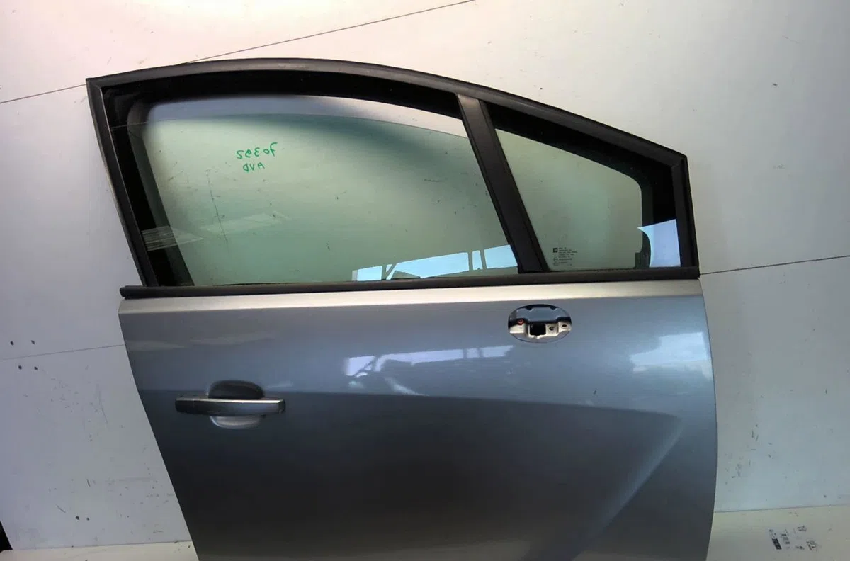 Porte avant droite Opel MERIVA B Monospace (S10) 1.7 cdti (75) (2010-2017) occasion