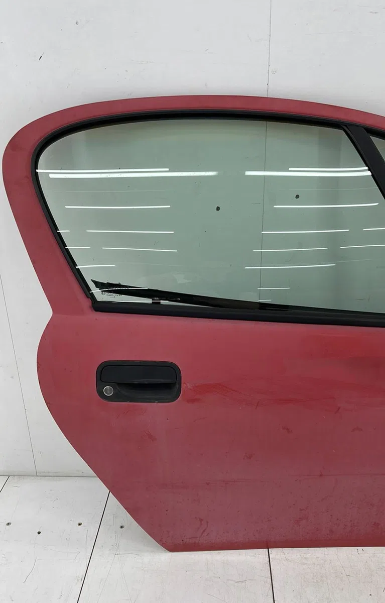 Porte avant droite OPEL TIGRA 1 COUPE occasion