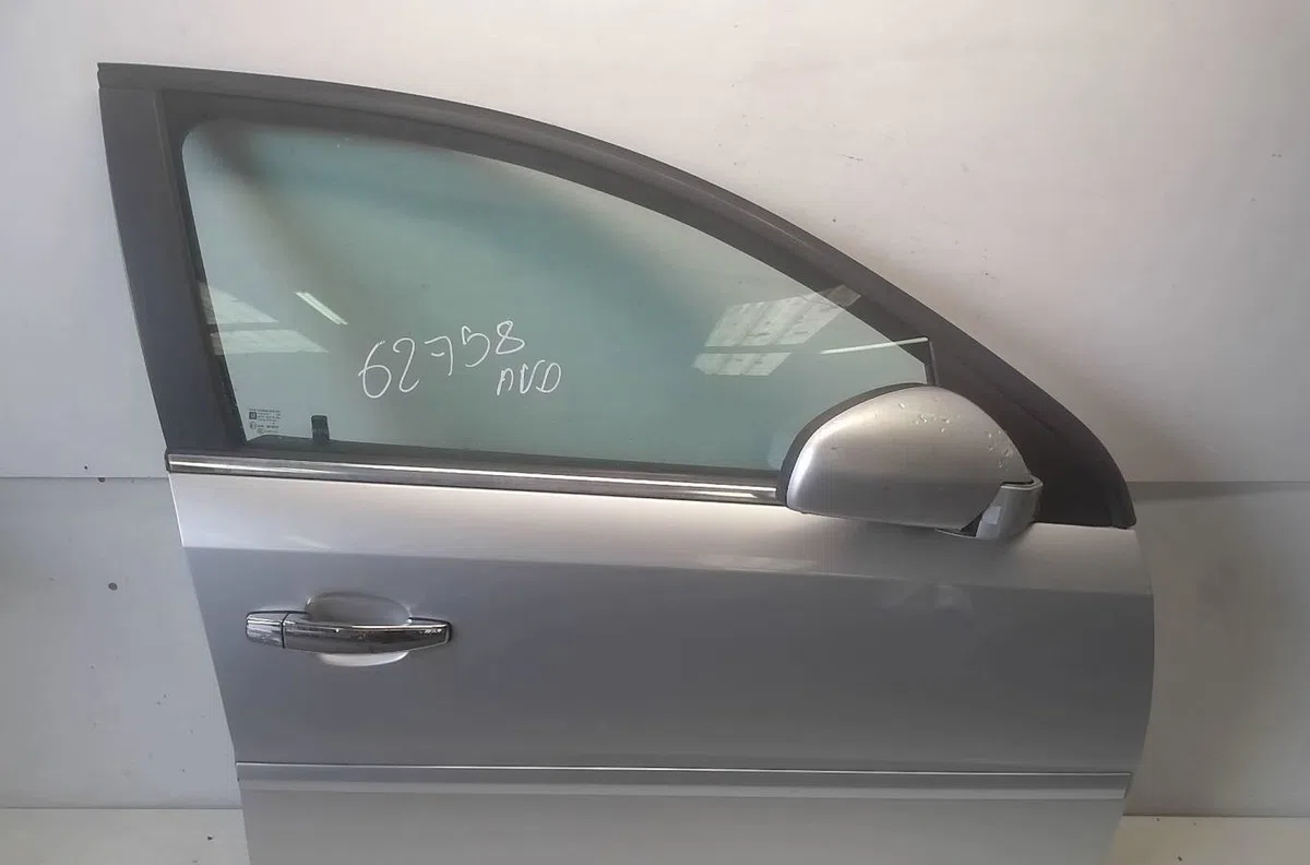 Porte avant droite Opel VECTRA C GTS (Z02) 1.9 cdti (f68) (2004-2009) occasion