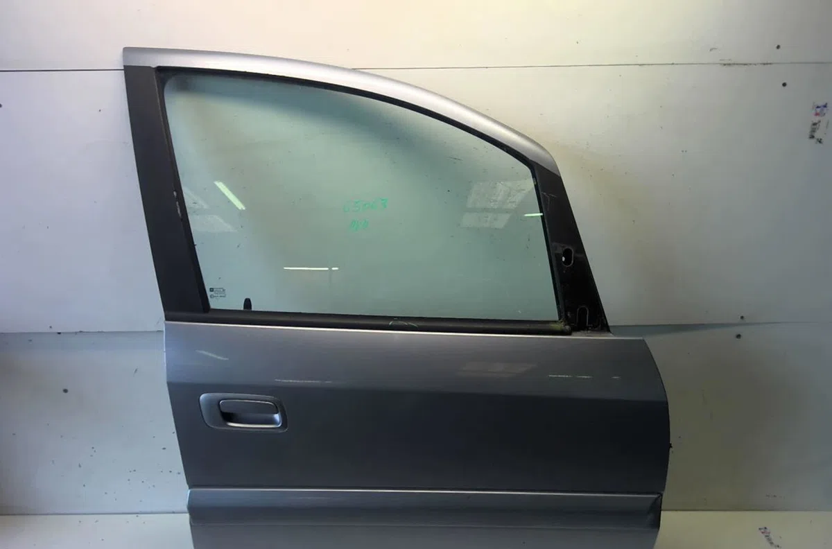 Porte avant droite Opel ZAFIRA A Monospace (T98) 2.2 16v (f75) (2000-2005) occasion