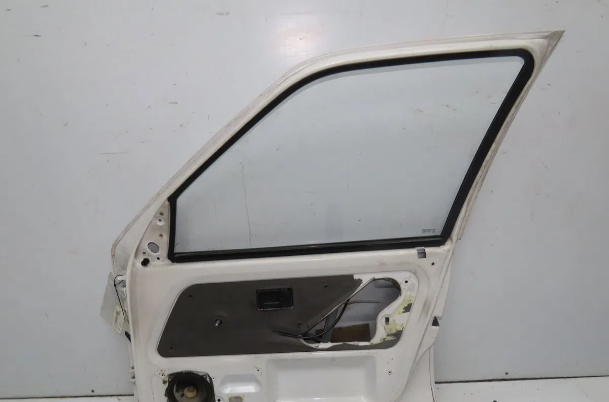 Porte avant droite Peugeot 106 II (1A_, 1C_) 1.5 d (1998-2004) 3 portes occasion