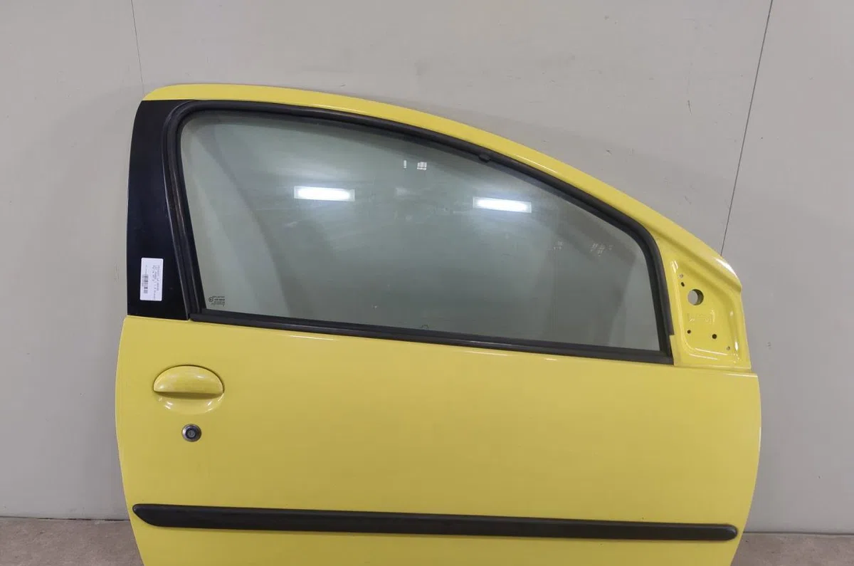 Porte avant droite PEUGEOT 107  107 PHASE 1 occasion