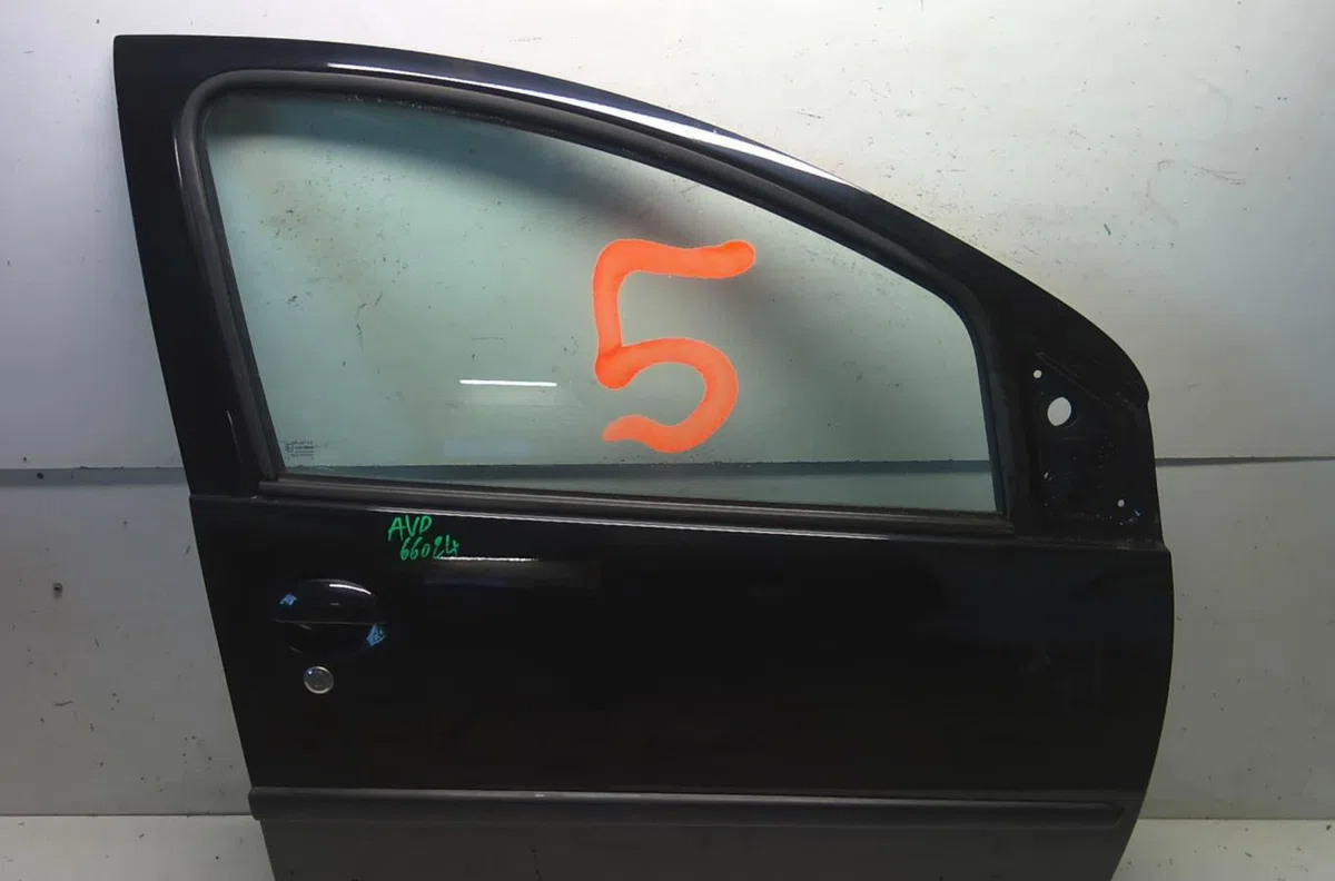 Porte avant droite Peugeot 107 (PM_, PN_) 1.0 (2005-2014) 3 portes occasion