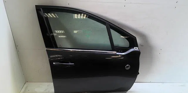 Porte avant droite Peugeot 2008 I (CU_) 1.2 thp 110 - puretech 110 (2015) 5 portes occasion