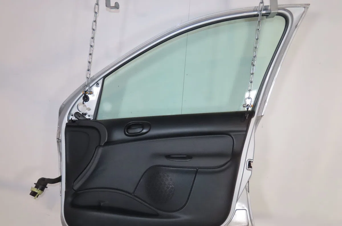 Porte avant droite Peugeot 206 (2L_, 2M_) 1.1 (2009-2013) occasion
