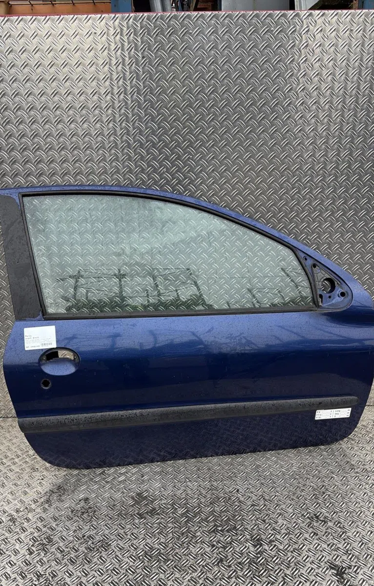 Porte avant droite Peugeot 206 3-5 portes (2A-C) 1.9 d (1998-2001) 5 portes occasion