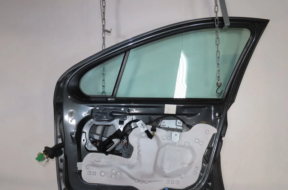 Porte avant droite Peugeot 207-207 (WA_, WC_) 1.4 (2006-2013) 5 portes occasion