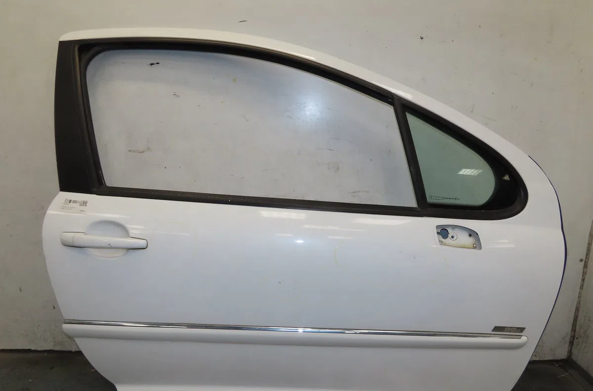 Porte avant droite Peugeot 207-207 (WA_, WC_) 1.6 hdi (2006-2013) 5 portes occasion