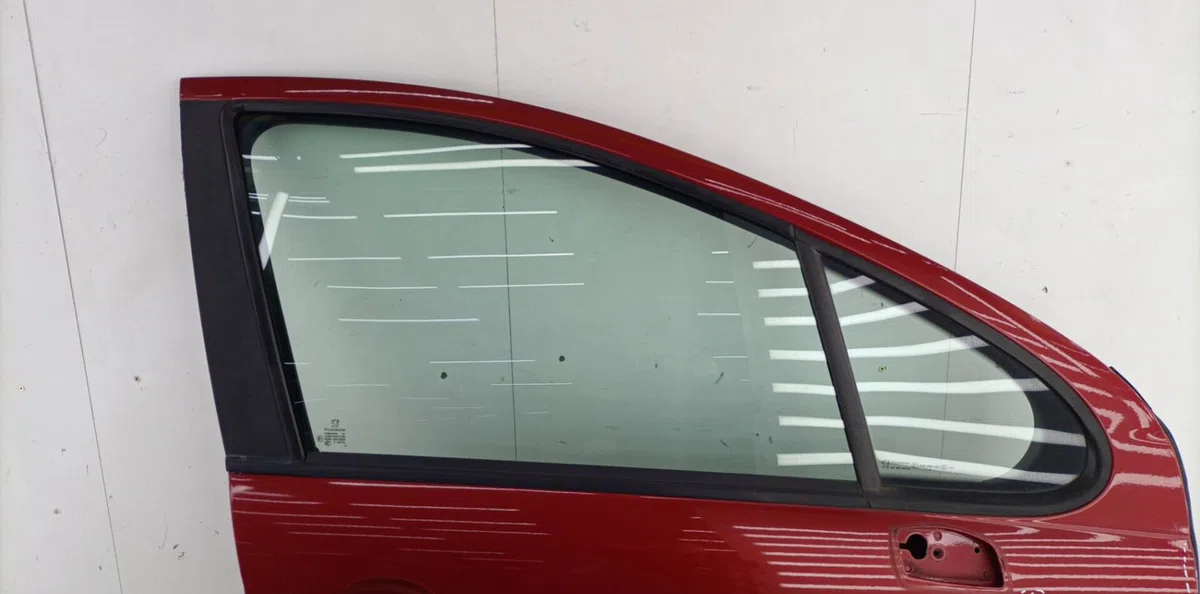 Porte avant droite PEUGEOT 207 PHASE 1 occasion