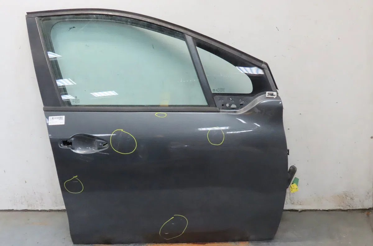 Porte avant droite Peugeot 208 I (CA_, CC_) 1.4 hdi (2012) 3 portes occasion